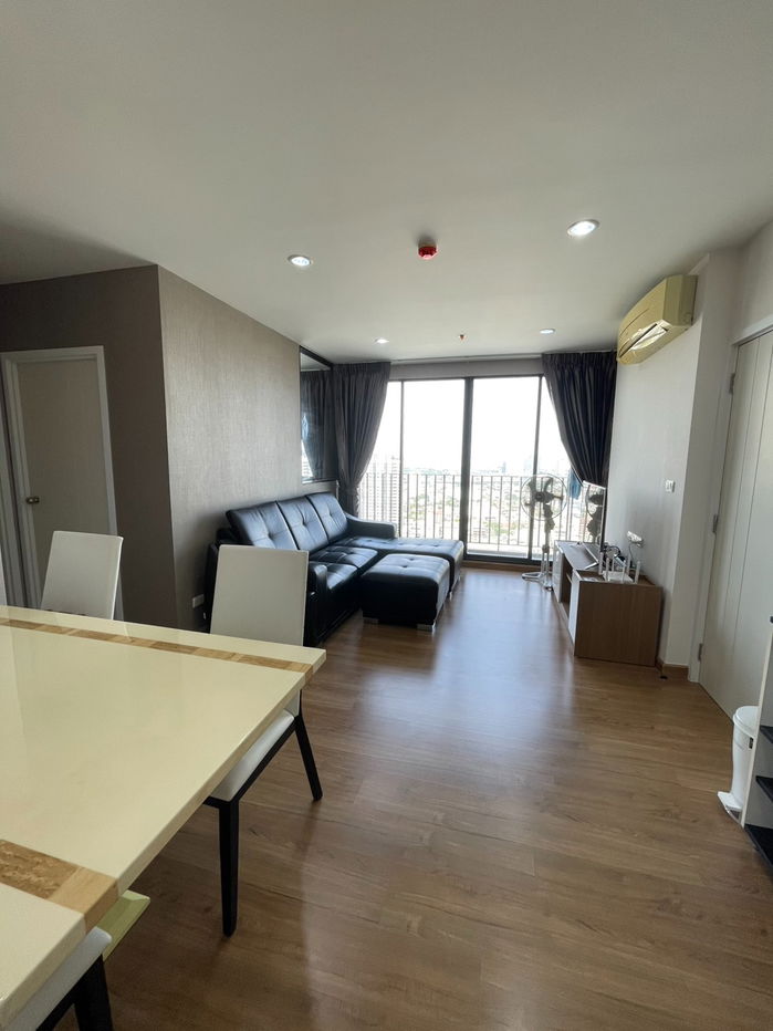 picture *Owner post* FOR RENT - 2Beds 2Baths +1 walk-in closet @The tree Interchange - 2/7