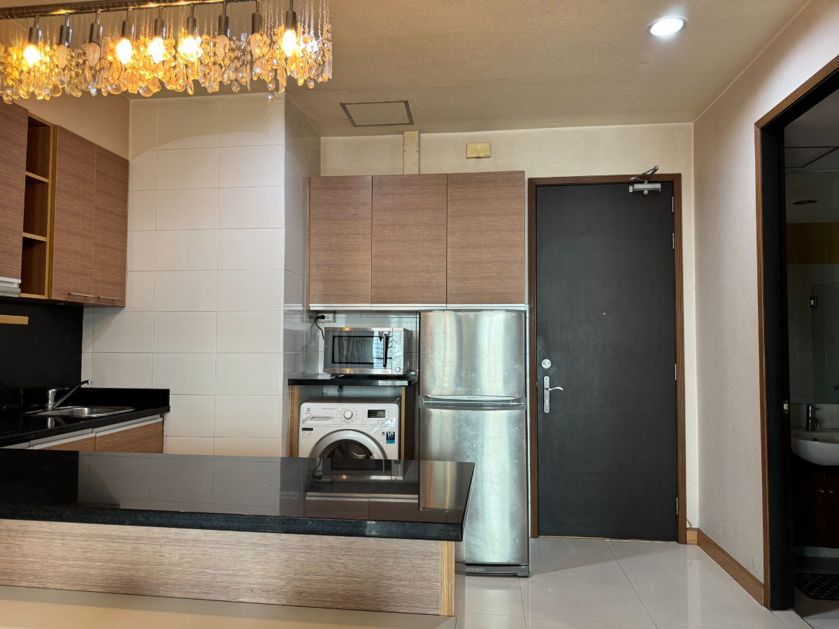 picture For Rent ✨ | 🏢 Citi Smart Sukhumvit 18 📍 Near BTS Asoke / MRT Sukhumvit (~250 m) 💰 Rent: 40,000 THB/Month 📋 Property Code: RS3444 - 8/9