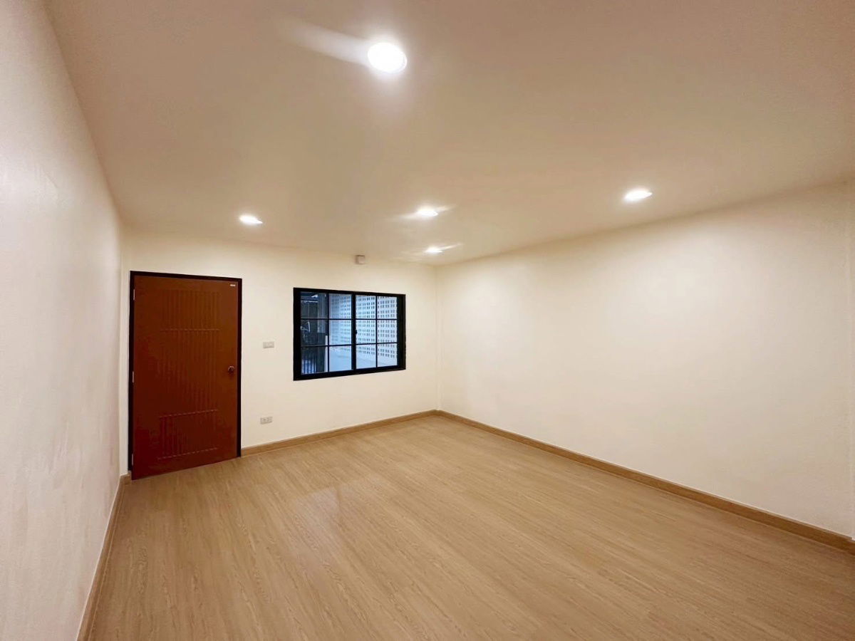 รูป ขาย ซื้อ ทาวน์เฮ้าส์ อ่อนนุช NexHaus44 ราคาถูก สนใจ Line: @951qfbfi - รูปที่ 4/11