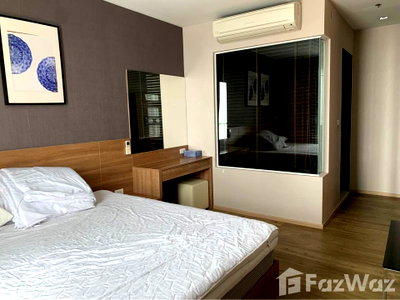 Condos for sale : 2 Bedroom Condo for sale at Rhythm Sathorn  1730628