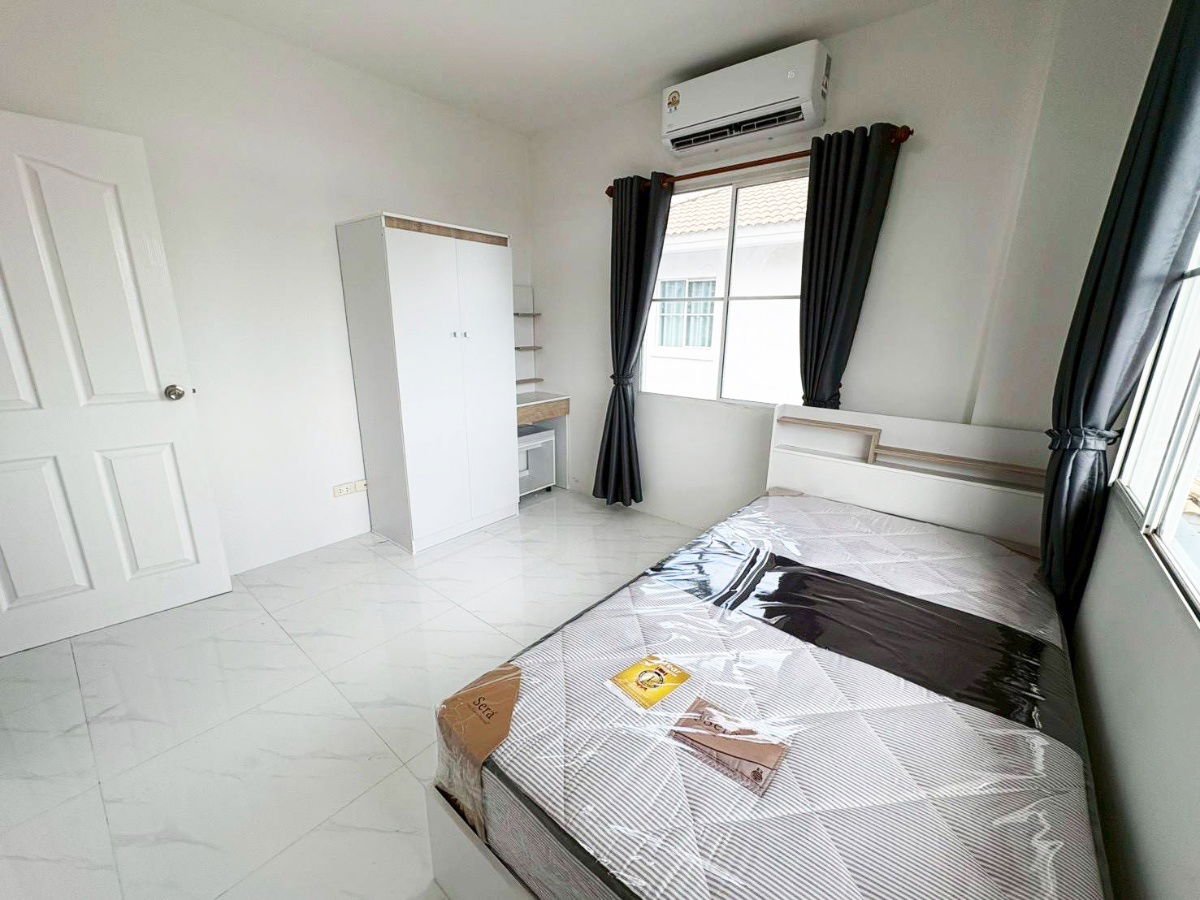 รูป H 933 ให้เช่า บ้านเดี่ยว 2 ชั้น หลังมุม ม.ชัยพฤกษ์ เทพารักษ์ บางปลา บ้านสวยพร้อมเฟอร์นิเจอร์ ราคา 25,000 บาท - รูปที่ 13/17