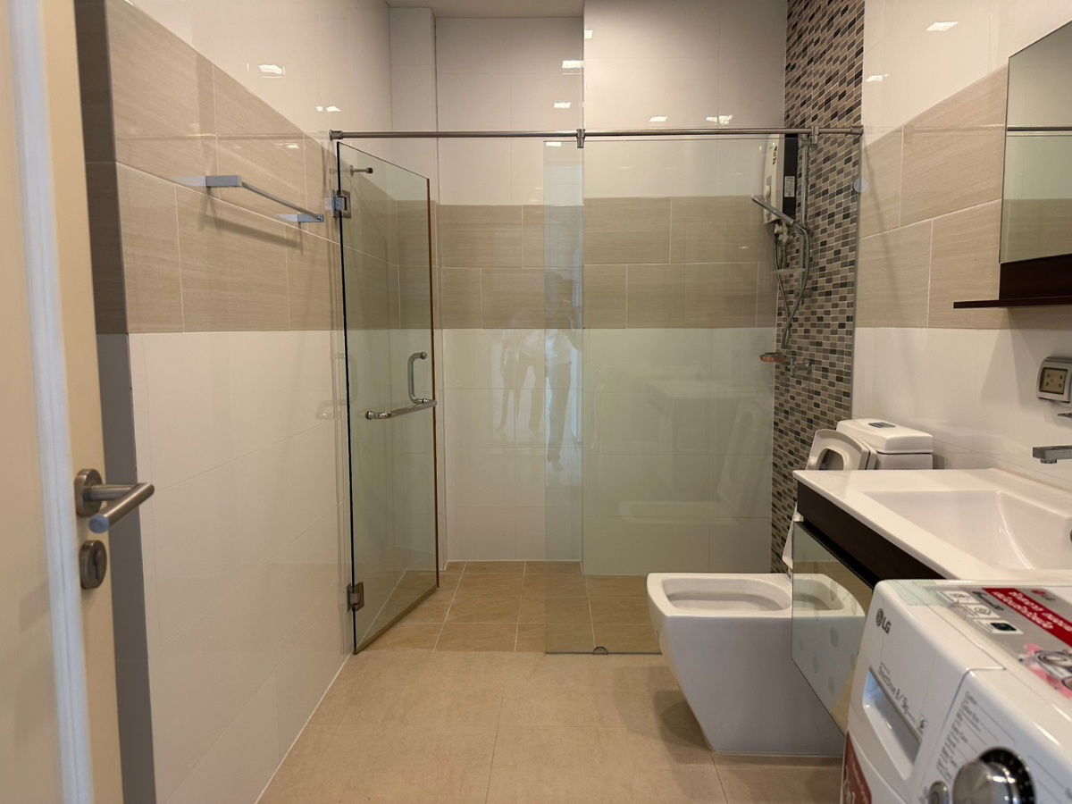 รูป คอนโดสไตล์รีสอร์ท "วิวดีที่สุด" พร้อมหาดส่วนตัว! บิ้วท์อินใหม่ทั้งห้อง ได้วิวทะเล 2 ห้องนอน 95 ตร.ม. - รูปที่ 10/29