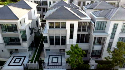 Twin houses for rent : LB025 THE SONNE Srinakarin–Bangna | 3-Storey Twin House for Rent – Ready to Move In