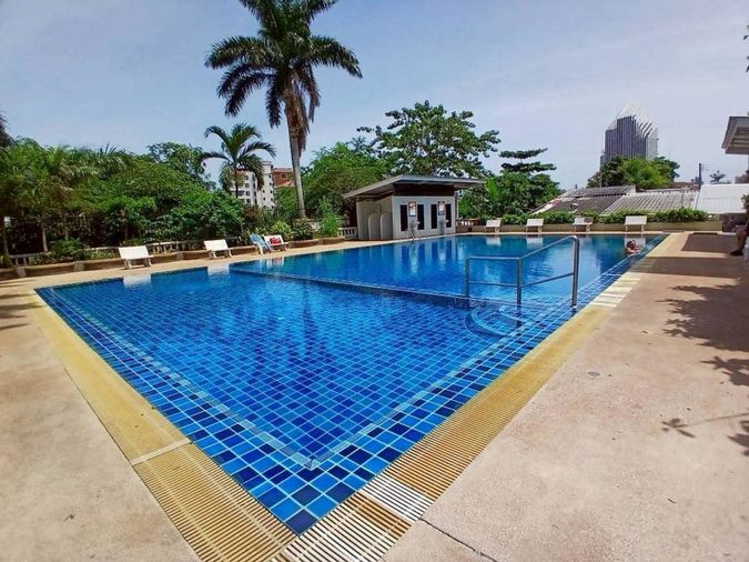 นิรันดร์ คอนโดมิเนียม ที่ตั้ง: พัทยากลาง 