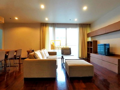 Condos for rent : Expansive 3 Bedroom Penthouse Apartment in Phrom Phong - BR0684AP