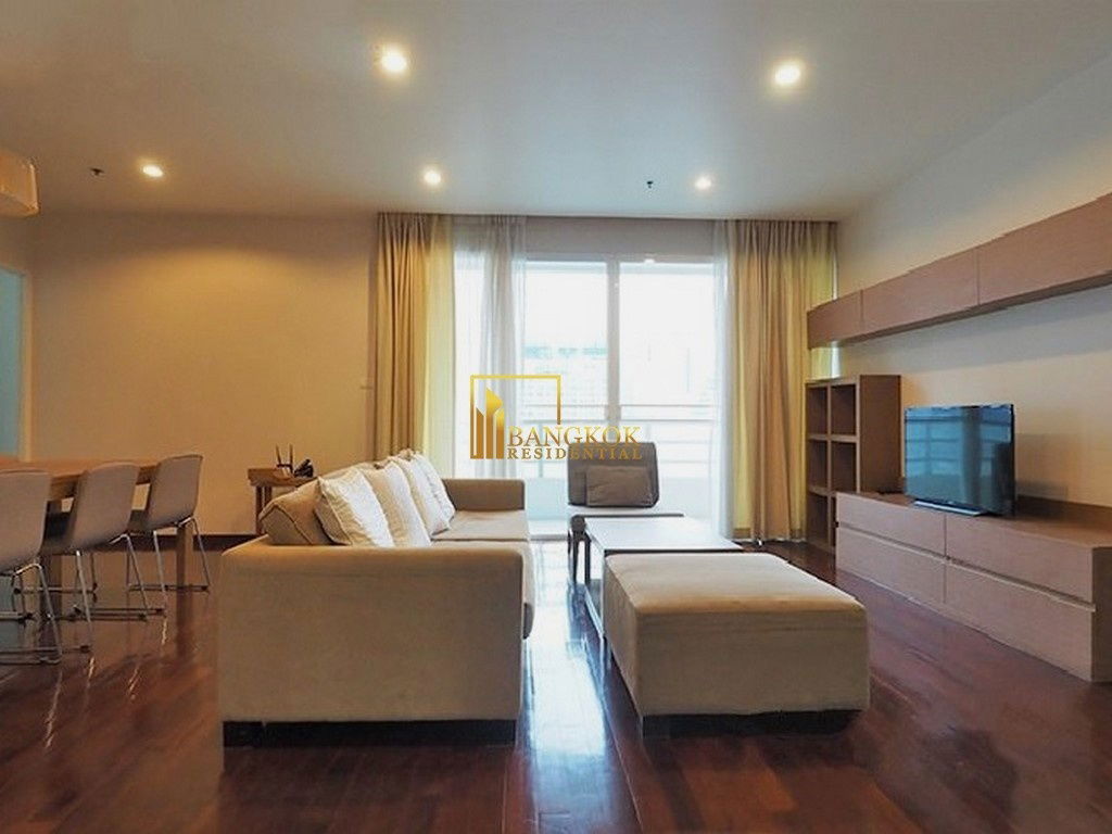 picture Expansive 3 Bedroom Penthouse Apartment in Phrom Phong - BR0684AP - 1/26