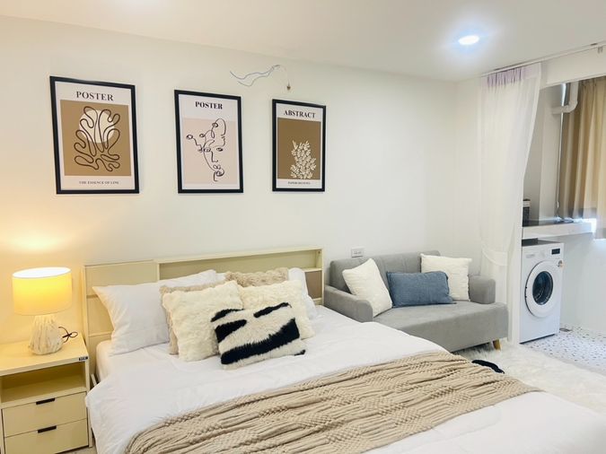 ขายลานนาคอนโด ห้องรีโนเวทใหญ่ ห้องสวย ทำเลดี ราคาคุ้ม โทร 0955752068 คุณชมพู