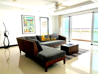 Condos for rent : Avenue 61 | Very Spacious 5 Bedroom Condo in Ekkamai Area - BR3446CD