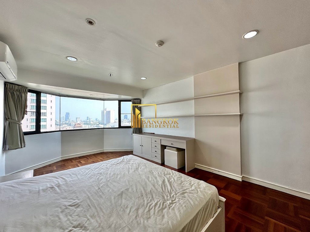 รูป Baan Suanpetch | 2 Bedroom Condo Near Em District - BR3332CD - รูปที่ 11/30