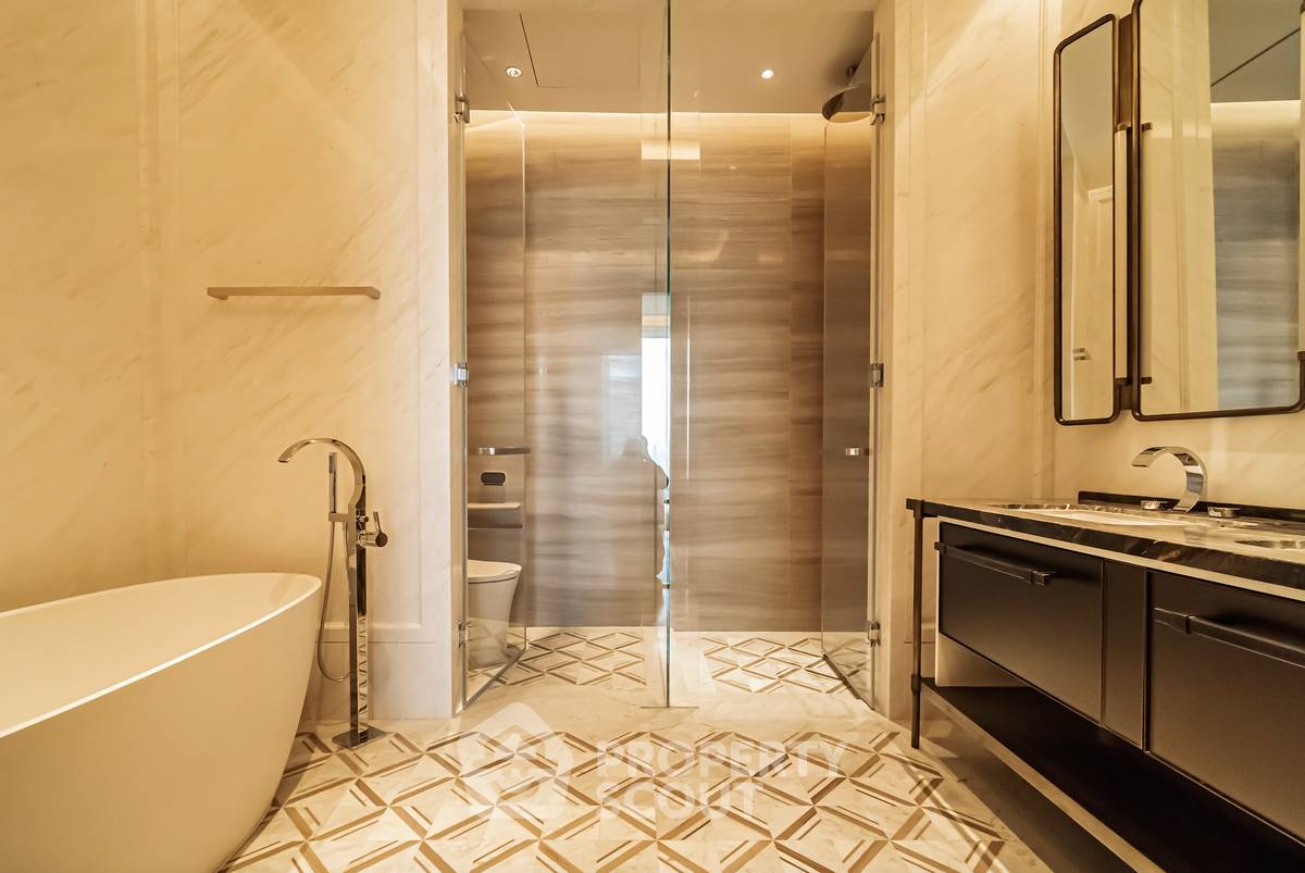 picture 2-BR Condo at One 89 Wireless near MRT Lumphini (ID 2034255) - 6/15