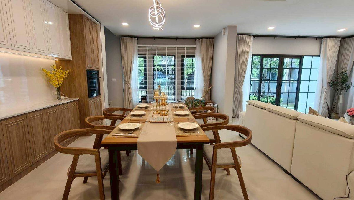 picture LB108 For Rent – Premium Single House at “Centro Bangna” A spacious and well-designed home in a private and quiet community. - 13/19