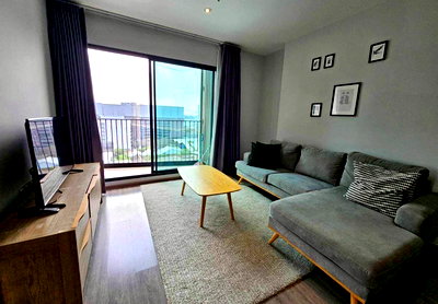 Condos for rent BTS Ekkamai :  Rhythm                     Ekkamai 