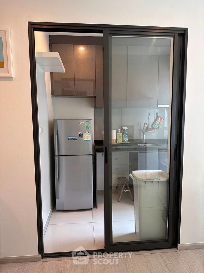 รูป คอนโด 1-ห้องนอน ที่ ริทึ่ม อโศก ใกล้ MRT พระราม 9 (ID 2435473) - รูปที่ 5/12