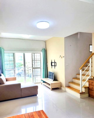 เช่าทาวน์โฮม ถนนแจ้งวัฒนะ : 14000.-/✨ให้เช่าบ้านเมืองทองธานี 3ห้องนอน2ห้องน้ำ ติดรถไฟฟ้า