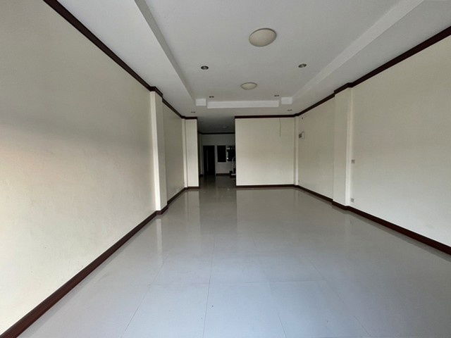 รูป A8-0558 ขายอาคารพาณิชย์ ตำบลในเมือง อำเภอเมืองกำแพงเพชร กำแพงเพชร (โปรโมชั่นจนถึงวันที่ 30 ธันวาคม 2568) - รูปที่ 3/8