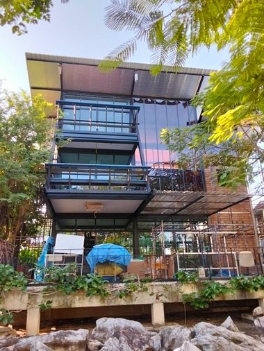 The Secret Town Big Mountain Khanong Phra Glass House Cafe' Kaoyai For Rent Showroom Building Coffee