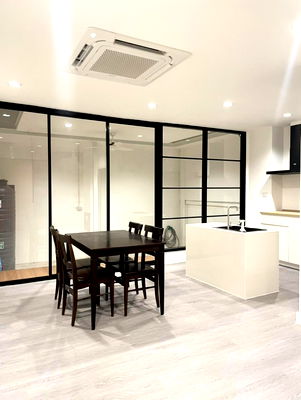 เช่าทาวน์โฮม ถนนประดิษฐ์มนูธรรม : 🏡 ให้เช่าทาวน์โฮม 3 ชั้น รีโนเวทใหม่ทั้งหลัง – บ้านกลางเมือง ลาดพร้าว–โยธินพัฒนา