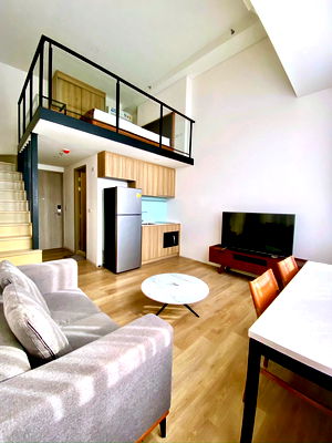 Condos for rent : For rent : Siamese Sukhumvit 87 Duplex New room 25,000  Baht / Month ** Negotiate 