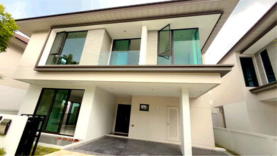 เช่าบ้านเดี่ยว ถนนศรีนครินทร์ : ให้เช่า บ้านเดี่ยว 2 ชั้น เอเวียน บางนา กม.5