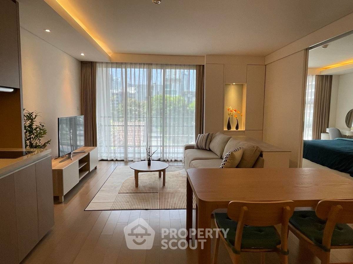 picture 1-BR Condo at Mode Sukhumvit 61 near BTS Ekkamai (ID 2419664) - 5/9