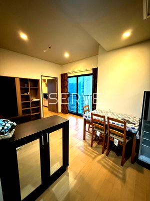 Condos for rent BTS Victory Monument : 1Bed City View Nice Room Fully furnished Good Location Close to BTS Phaya Thai @ Noble Revent