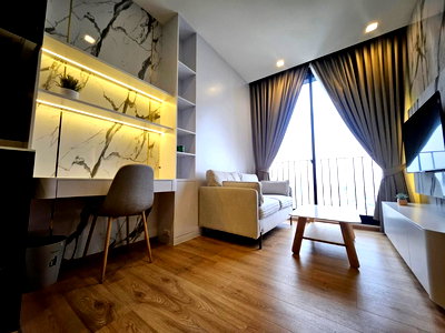 Condos for rent : Noble Around                     Ari 