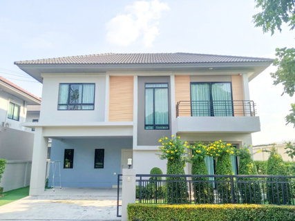 รูปภาพ 𝐅𝐨𝐫 𝐑𝐞𝐧𝐭 𝐋𝐢𝐟𝐞 𝐁𝐚𝐧𝐠𝐤𝐨𝐤 𝐁𝐨𝐮𝐥𝐞𝐯𝐚𝐫𝐝 𝐑𝐚𝐦𝐢𝐧𝐭𝐫𝐚 𝟔𝟓 Single house facing garden Close to BTS: Watcharaphon & Kubon Station