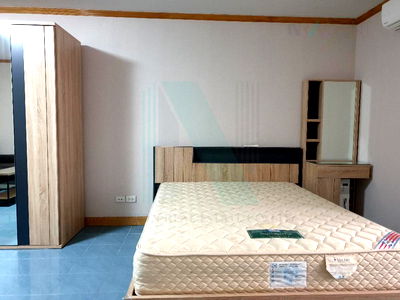 เช่าคอนโด MRT ห้วยขวาง : ให้เช่า รัชดา ซิตี้ คอนโด STUDIO ชั้น 2 อาคาร A ใกล้ โรงเรียนอนุบาลเอกลักษณ์