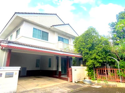 เช่าบ้านเดี่ยว สนามกีฬาสมโภชเชียงใหม่ 700 ปี : ให้เช่าบ้านเดี่ยว 2 ชั้น ม.แลนด์แอนด์เฮ้าส์ แม่โจ้ เชียงใหม่ (พร้อมเข้าอยู่) ติดคลับเฮ้าส์ T.0946511456