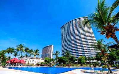 Condos for sale : Luxury condo for sale, Sunshine Beach Condotel, near the sea, beautiful room, fully furnished, move in Ready.