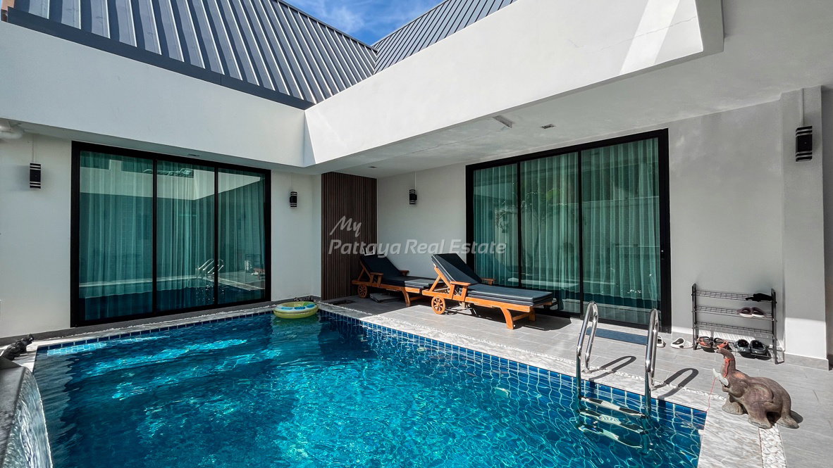 HEVF01 - ขายบ้านพูลวิลล่า 3 ห้องนอน Villa Forestias
