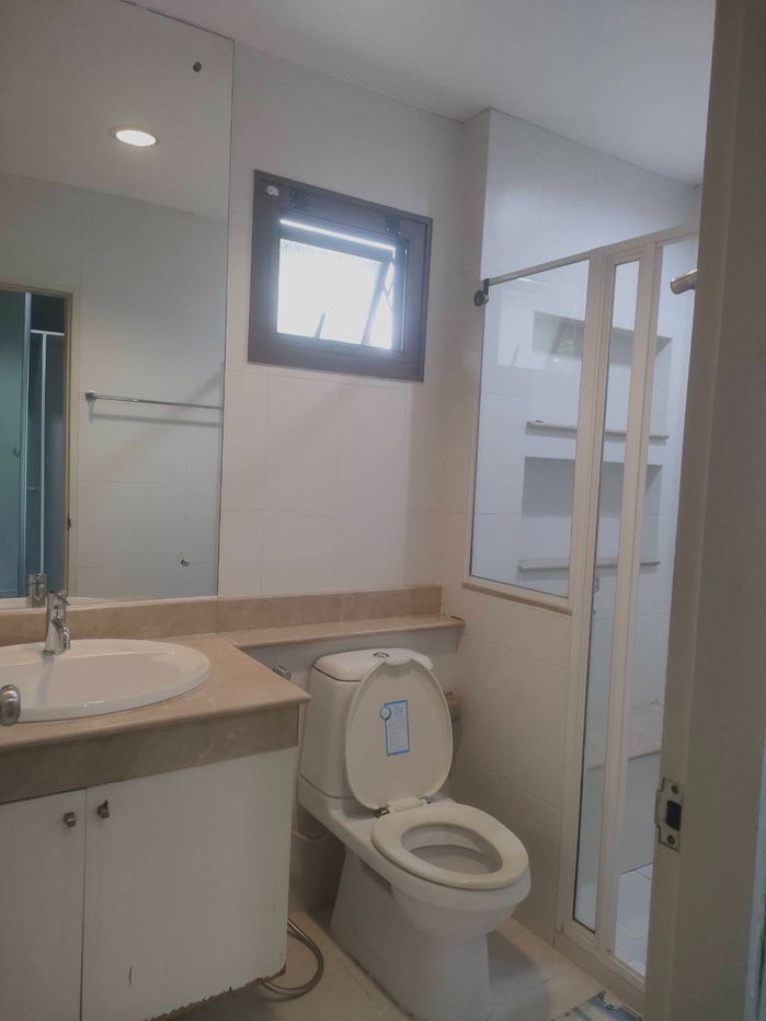 รูป 🏘️ให้เช่าบ้านเดี่ยวหลังมุม หมู่บ้านเศรษฐสิริ ประชาชื่น เรสซิเด้นท์ 4 ขนาด 100 ตร.ว. 4ห้องนอน ราคา 35,000 บาท สนใจติดต่อ 0958195559 - รูปที่ 14/14