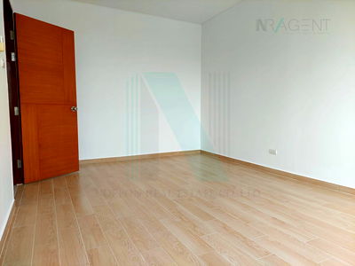 ขายคอนโด : 🚩 ขายคอนโด วิลล่า สาทร อาคาร 1 ชั้น 9 1 ห้องนอน ขนาด 55.00 ตรม ใกล้ SENA FEST