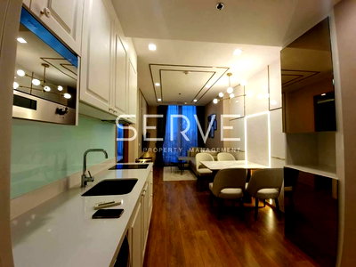 คอนโดให้เช่า : Luxury Style 1 Bed Corner Unit for Rent with Good Deal in Phrom Phong-Noble BE33
