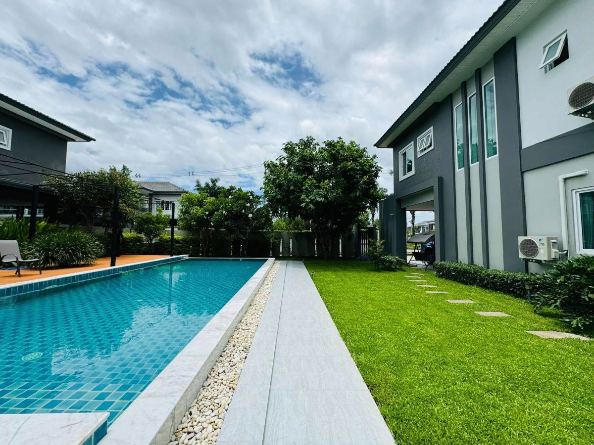 รูป ⭐ขายพูลวิลล่าหรู แสนสราญ หางดง – ลดราคาพิเศษเหลือเพียง 12.5 ล้าน!⭐ - รูปที่ 2/35