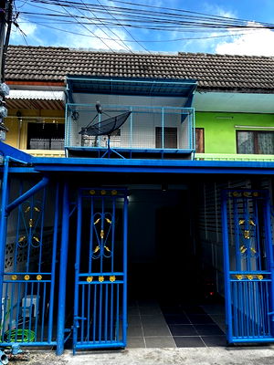 เช่าทาวน์โฮม ถนนลำลูกกา : บ้านเช่าอยู่ซอยสายไหม 13 ติดตลาด AC หาของกินสะดวก