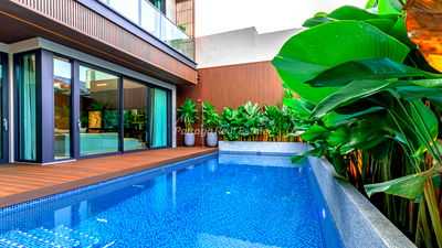 บ้านเดี่ยว พัทยา ไนท์ บาซ่า : HS0004 - ขายบ้านวิลล่า 4 ห้องนอน วิลล่า ลา วิโอล่า