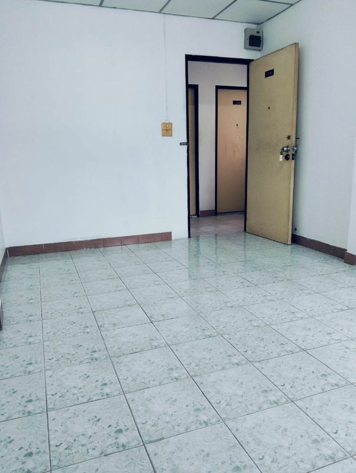 รูป ขายอพาร์ทเม้นท์ PT&PP3 3 ชั้น ขนาด 150 ตร.ว. ซอยลาดพร้าว 80 แยก10 ใกล้ MRT ลาดพร้าว 71 - รูปที่ 6/11