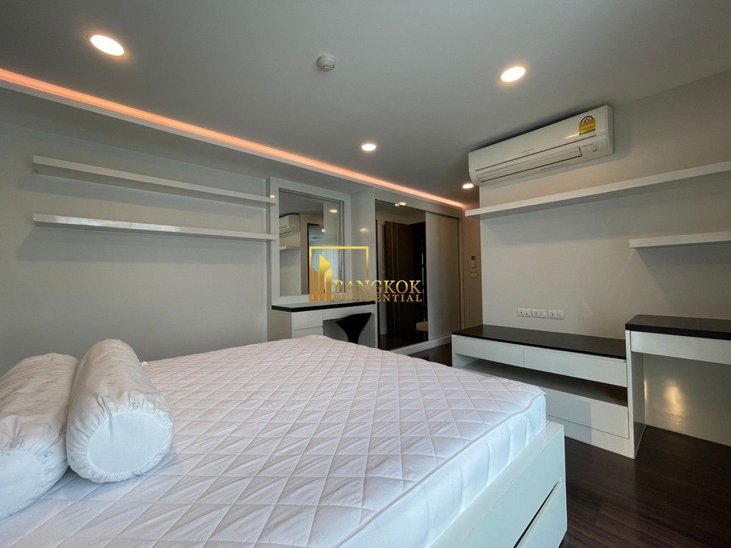 รูป Renovated 2 Bedroom Apartment in Phrom Phong - BR0870AP - รูปที่ 19/32