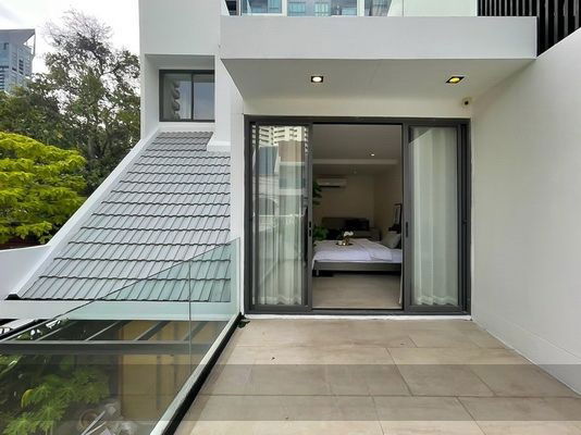 รูป [ให้เช่า] ทาวน์โฮม สุขุมวิท 49/1 / 4 ห้องนอน 3 ห้องน้ำ / 22 ตรว. 220 ตรม. **90,000** ทาวน์โฮม 3 ชั้นหลังมุมใจกลางทองหล่อ ใกล้รถไฟฟ้าบีทีเอสทองหล่อ - รูปที่ 13/15