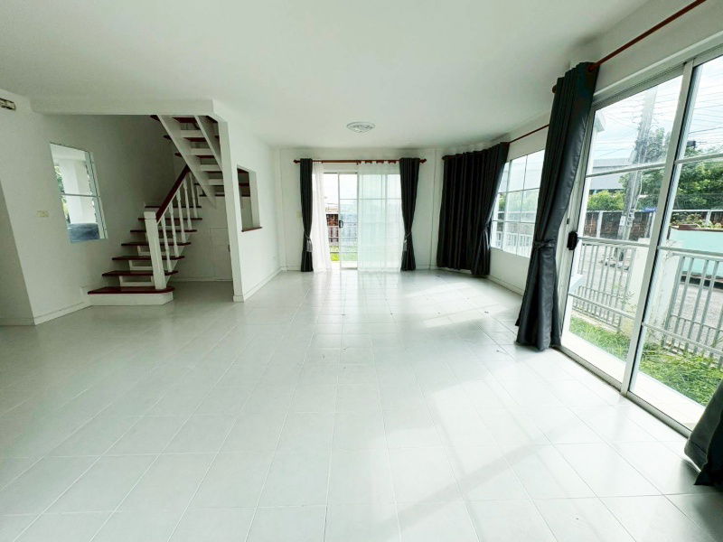 รูป H 933 ให้เช่า บ้านเดี่ยว 2 ชั้น หลังมุม ม.ชัยพฤกษ์ เทพารักษ์ บางปลา บ้านสวยพร้อมเฟอร์นิเจอร์ ราคา 25,000 บาท - รูปที่ 4/17