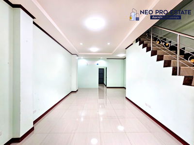 Home office for rent Bung Nong Khot Khon Kaen : For rent, 3-story shophouse, area 32.6 sq wa, good condition, easy to find parking, Ban Kham Hai - suitable for doing business / office.