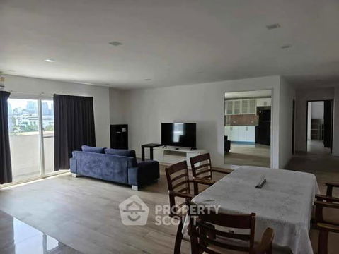 2-BR Condo at La Maison Sukhumvit 22 Condominium near MRT Queen Sirikit National Convention Centre (ID 2433989)