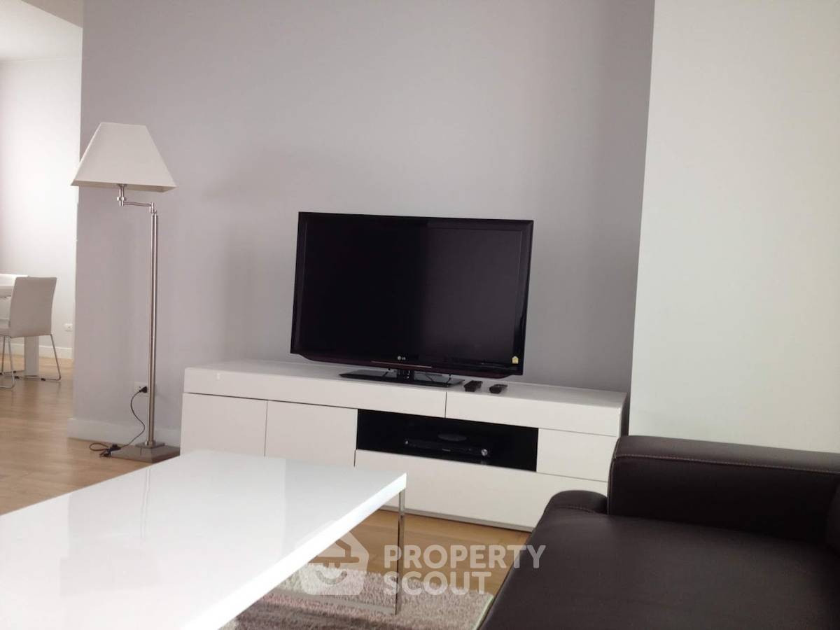 picture 3-BR Condo at Millennium Residence @ Sukhumvit Condominium near BTS Asok (ID 2327081) - 5/25