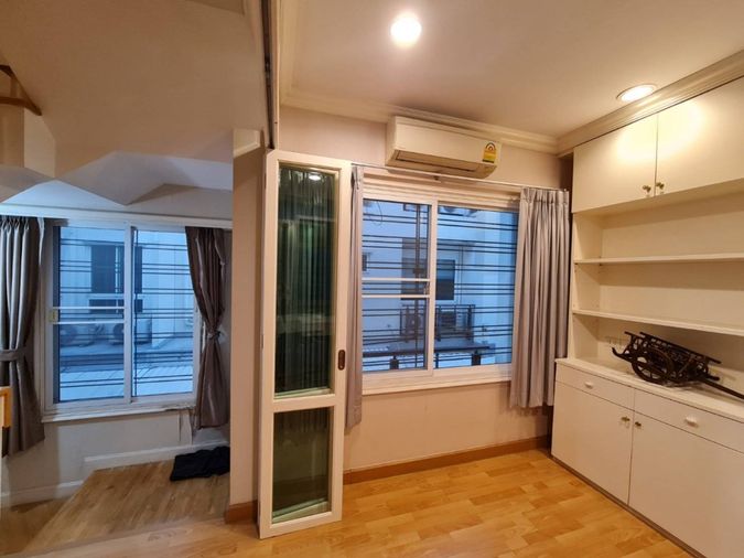 ให้เช่าทาวน์โฮม 3 ห้องนอน 170 ตร.ม. 20 ตร.ว. บ้านกลางเมือง  เออร์บาเนี่ยน เออเกษตร - นวมินทร์ 2