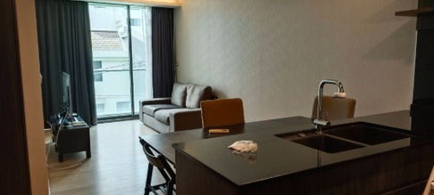 คอนโดให้เช่า เวีย 49 (CR03183)