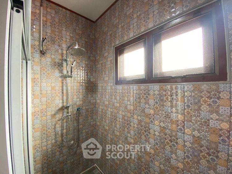 รูป บ้าน 4-ห้องนอน ใน แสนสุข (ID 2426277) - รูปที่ 10/11