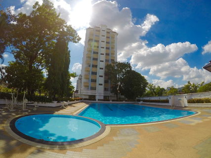 Newly renovated!!! 1KM From Bitec Bangna & Express way Bangna-trad. & Homepro Bangna KM.1(2KM From BTS)