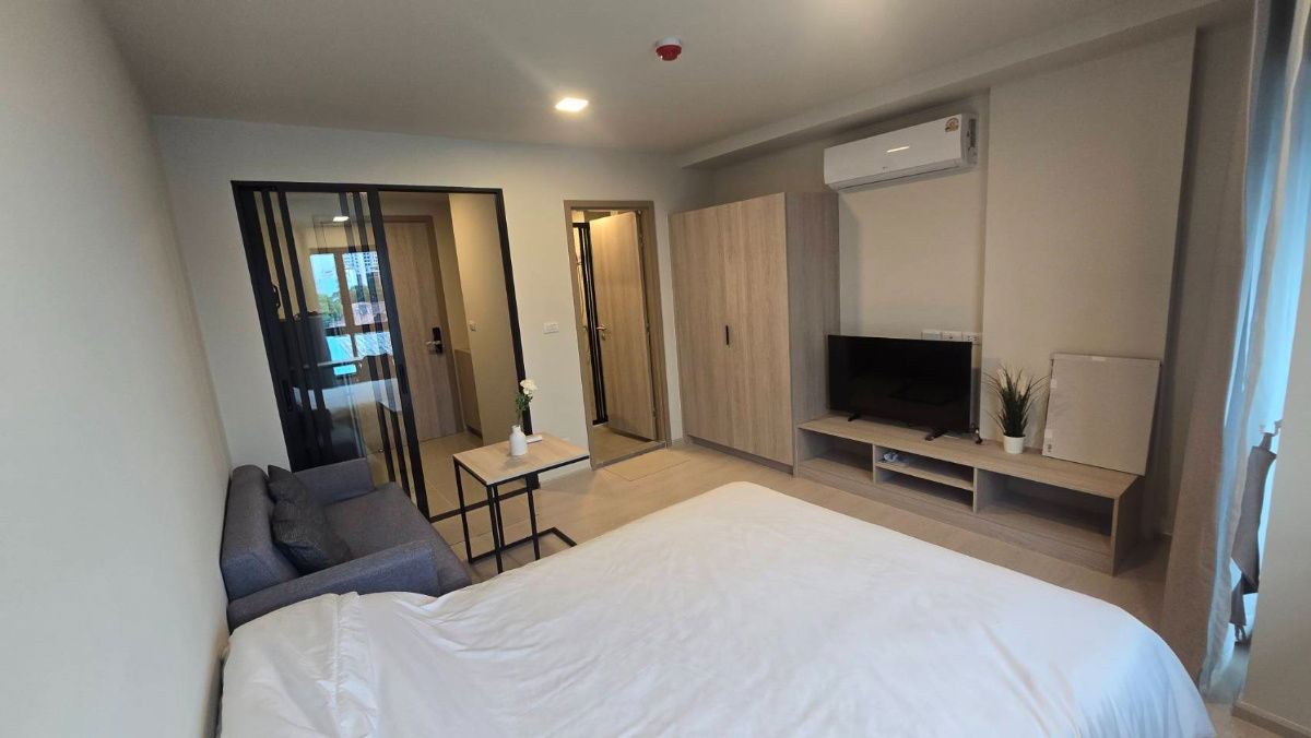 รูป ให้เช่า 📍 dcondo calm Ramkhamhaeng 40 📍 เฟอร์นิเจอร์ และ เครื่องใช้ไฟฟ้าครบ ใกล้ MRT สายสีส้ม และสายสีเหลือง - รูปที่ 4/17