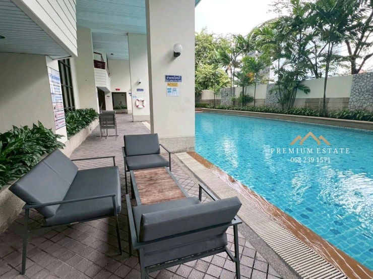 picture ðĨHot Deal! Below Market Price â Baan Ploenchit Condominium
Prime CBD located in the heart of Bangkok | Near BTS Ploenchit |
- 12/14